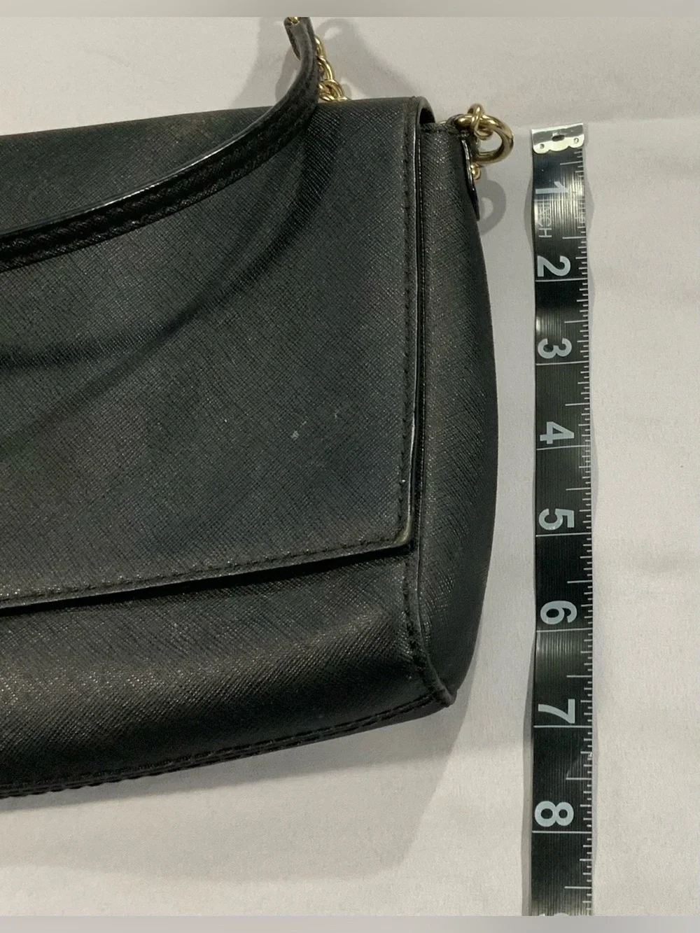 kate spade black crossbody bag with gold chain strap